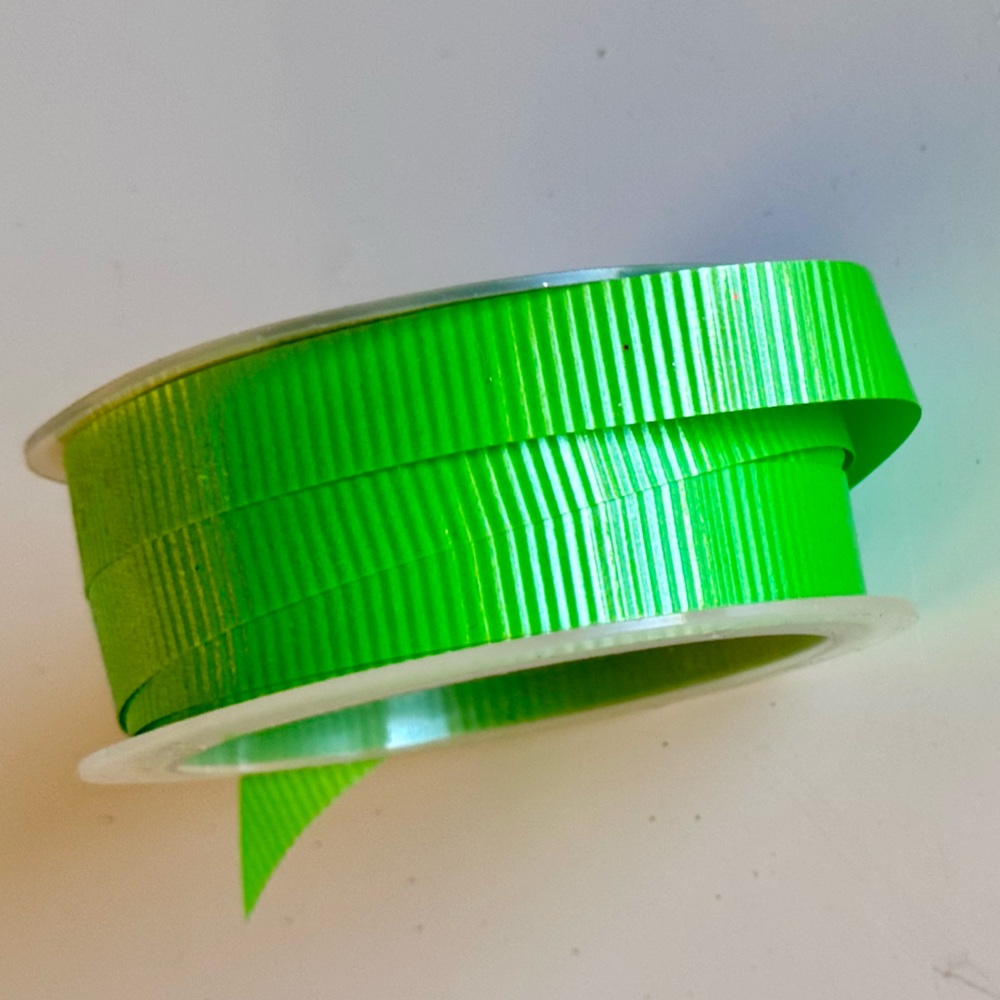 HALLMARK Lime Green Curling Ribbon Spool - Picture 4 of 7